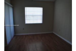 2861 N Oakland Forest Dr APT 303, Oakland Park, FL 33309, Sold 07/20/23