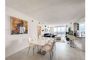 335 S Biscayne Blvd #3409, Miami, FL 33131, Sold 12/08/23