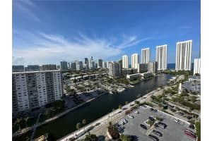 500 Bayview Dr APT 1819, Sunny Isles Beach, FL 33160, Sold 09/12/23