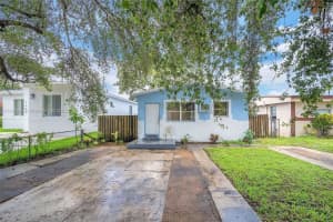 2210 McClellan St, Hollywood, FL 33020, Sold 08/23/23