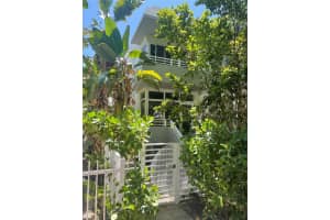 619 Meridian Ave # 1, Miami Beach, FL 33139, Sold 08/07/23