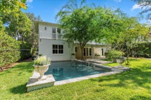 5020 SW 76th St, Miami, FL 33143, Sold 11/14/23