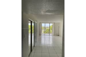 3141 NW 47th Terrace APT 418, Lauderdale Lakes, FL 33319, Sold 11/02/23
