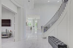 521 Les Jardin Dr, Palm Beach Gardens, FL 33410, Sold 09/29/23