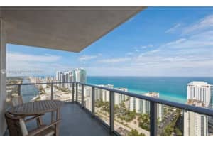 4010 S Ocean Dr R2201, Hollywood, FL 33019, Sold 03/08/24