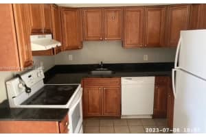 4860 SW 20th St, Fort Lauderdale, FL 33317, Sold 09/19/23