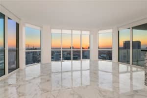 Vizcayne, 244 Biscayne Blvd APT 4708, Miami, FL 33132, Sold 09/05/23