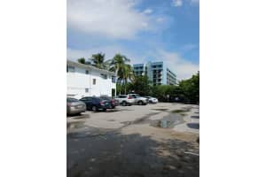 50 NW 204th St, Miami, FL 33169, Sold 05/09/24
