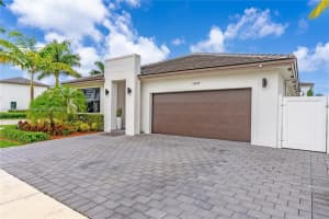 23439 SW 107th Pl, Princeton, FL 33032, Sold 08/15/23
