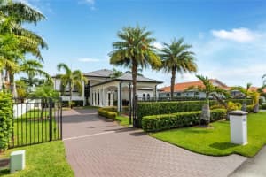 7435 N Augusta Dr, Hialeah, FL 33015, Sold 08/17/23