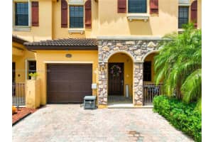 3769 NE 4th St, Homestead, FL 33033, Sold 09/15/23