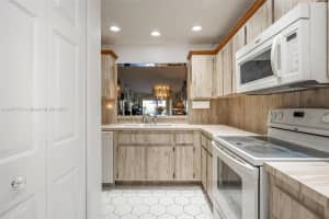 9087 NW 45th St #9087, Sunrise, FL 33351, Sold 08/28/23
