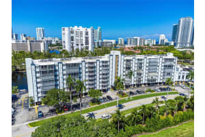 300 Diplomat Pkwy APT 205, Hallandale Beach, FL 33009, Sold 09/08/23
