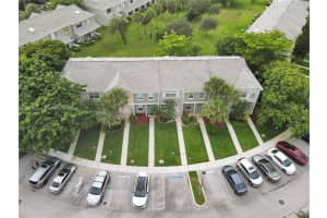 8127 San Carlos Cir #8127, Tamarac, FL 33321, Sold 07/31/23