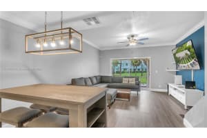 8127 San Carlos Cir #8127, Tamarac, FL 33321, Sold 07/31/23