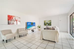 11417 SW 35th Ln, Miami, FL 33165, Sold 08/15/23