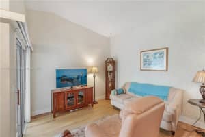 470 SE 22nd Ln, Homestead, FL 33033, Sold 07/27/23