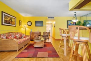 2420 Diana Dr APT 204, Hallandale Beach, FL 33009, Sold 11/20/23
