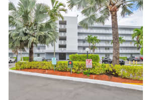170 SE 5th Ave APT 401, Dania Beach, FL 33004, Sold 08/29/23
