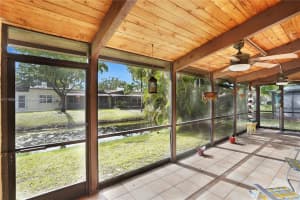117 Gate Rd # 3-63, Hollywood, FL 33024, Sold 10/18/23