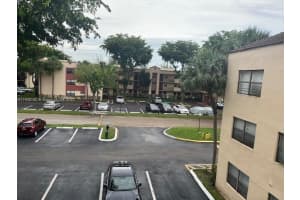 3410 Foxcroft Rd APT 310, Miramar, FL 33025, Sold 09/05/23