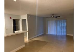 2600 S University Dr APT 121, Davie, FL 33328, Sold 09/01/23