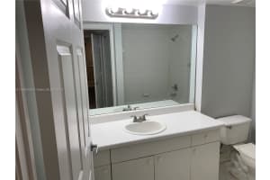 2600 S University Dr APT 121, Davie, FL 33328, Sold 09/01/23