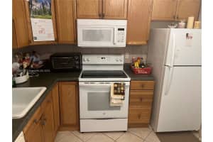 2801 Somerset Dr APT 100, Lauderdale Lakes, FL 33311, Sold 08/22/23