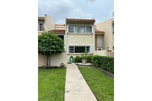14331 Kendale Lakes Cir, Miami, FL 33183, Sold 08/22/23