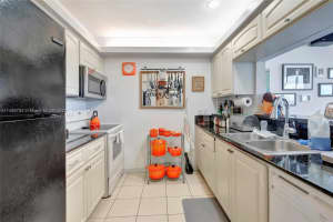 7601 E Treasure Dr, North Bay Village, FL 33141, Sold 01/19/24
