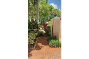 1529 Passion Vine Cir # 3-4, Weston, FL 33326, Sold 12/20/23