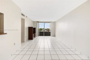 11715 SW 18th St APT 504, Miami, FL 33175, Sold 07/28/23