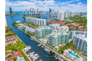 3131 NE 188th St 2 607, Aventura, FL 33180, Sold 04/11/24