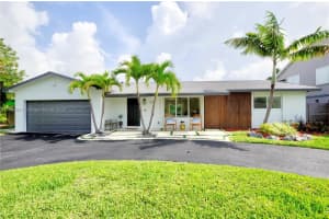 8261 SW 205th St, Cutler Bay, FL 33189, Sold 07/31/23