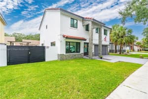 19222 NW 89th Ave, Hialeah, FL 33018, Sold 08/14/23