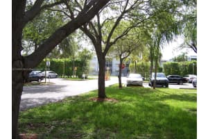 14211 N Kendall Dr #407e, Miami, FL 33186, Sold 09/14/23
