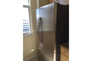 2421 NE 65th St APT 602, Fort Lauderdale, FL 33308, Sold 12/06/23