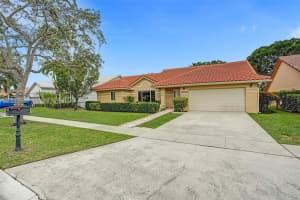 656 NW 164th Ave, Pembroke Pines, FL 33028, Sold 08/08/23