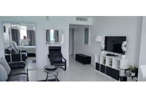 5445 Collins Ave APT 935, Miami Beach, FL 33140, Sold 07/24/23