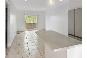 10851 SW 2nd St APT K313, Miami, FL 33174, Sold 10/09/23