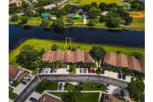 514 Woodgate Cir, Sunrise, FL 33326, Sold 08/10/23