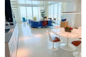 1040 Biscayne Blvd APT 3701, Miami, FL 33132, Sold 11/09/23