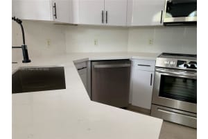 4425 SW 160th Ave APT 105, Miramar, FL 33027, Sold 10/10/23