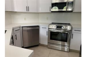 4425 SW 160th Ave APT 105, Miramar, FL 33027, Sold 10/10/23