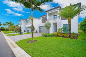 17160 Blue Bayou Dr, Boca Raton, FL 33496, Sold 12/20/23