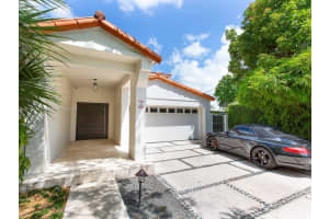 820 W Dilido Dr, Miami Beach, FL 33139, - MLS#A11410914