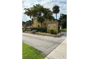 5805 Blueberry Ct #98, Lauderhill, FL 33313, Sold 08/21/23