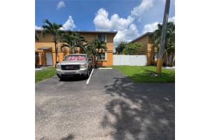 203 NE 12th Ave #203, Homestead, FL 33030, Sold 08/04/23