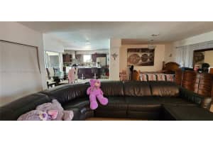 6632 Evergreen Dr, Miramar, FL 33023, Sold 11/13/23