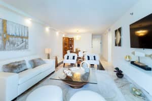 2401 Collins Ave APT 1504, Miami Beach, FL 33140, Sold 07/23/24